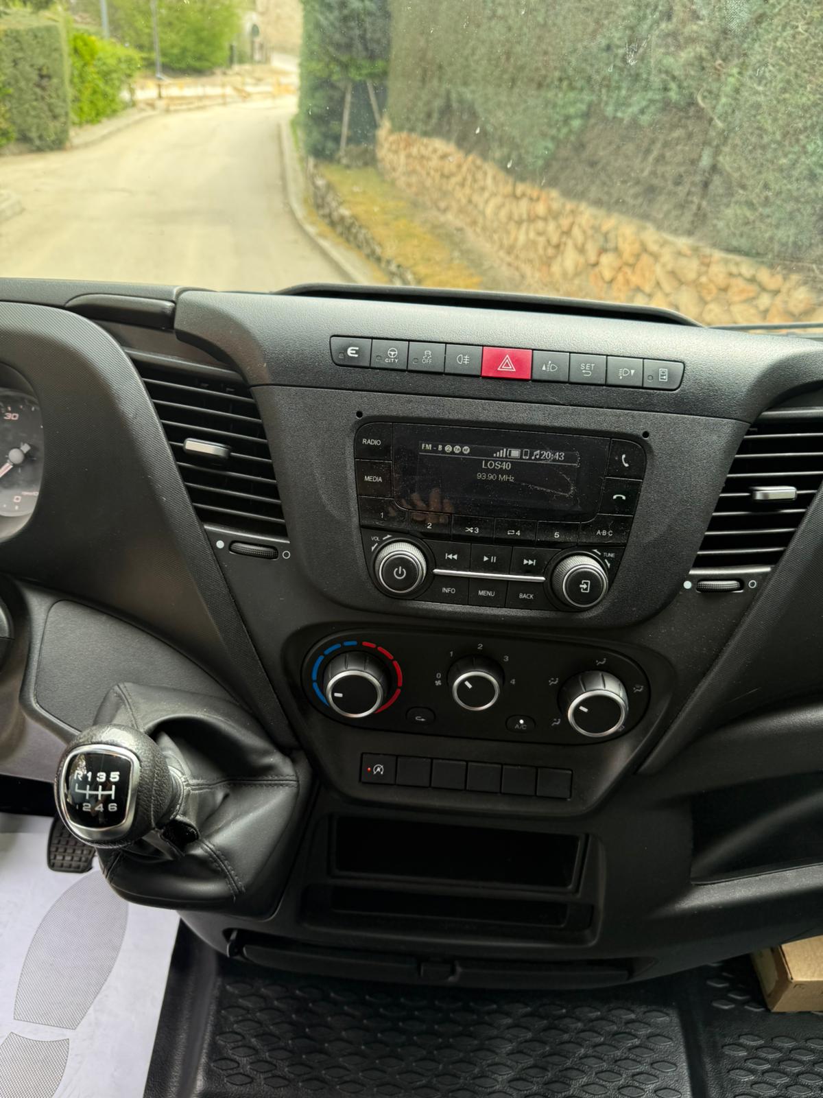 Iveco Daily 35S16 L4 H2 2.3 156Cv - Imagen 14