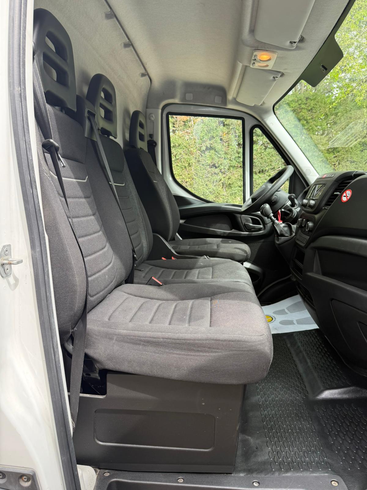Iveco Daily 35S16 L4 H2 2.3 156Cv - Imagen 16