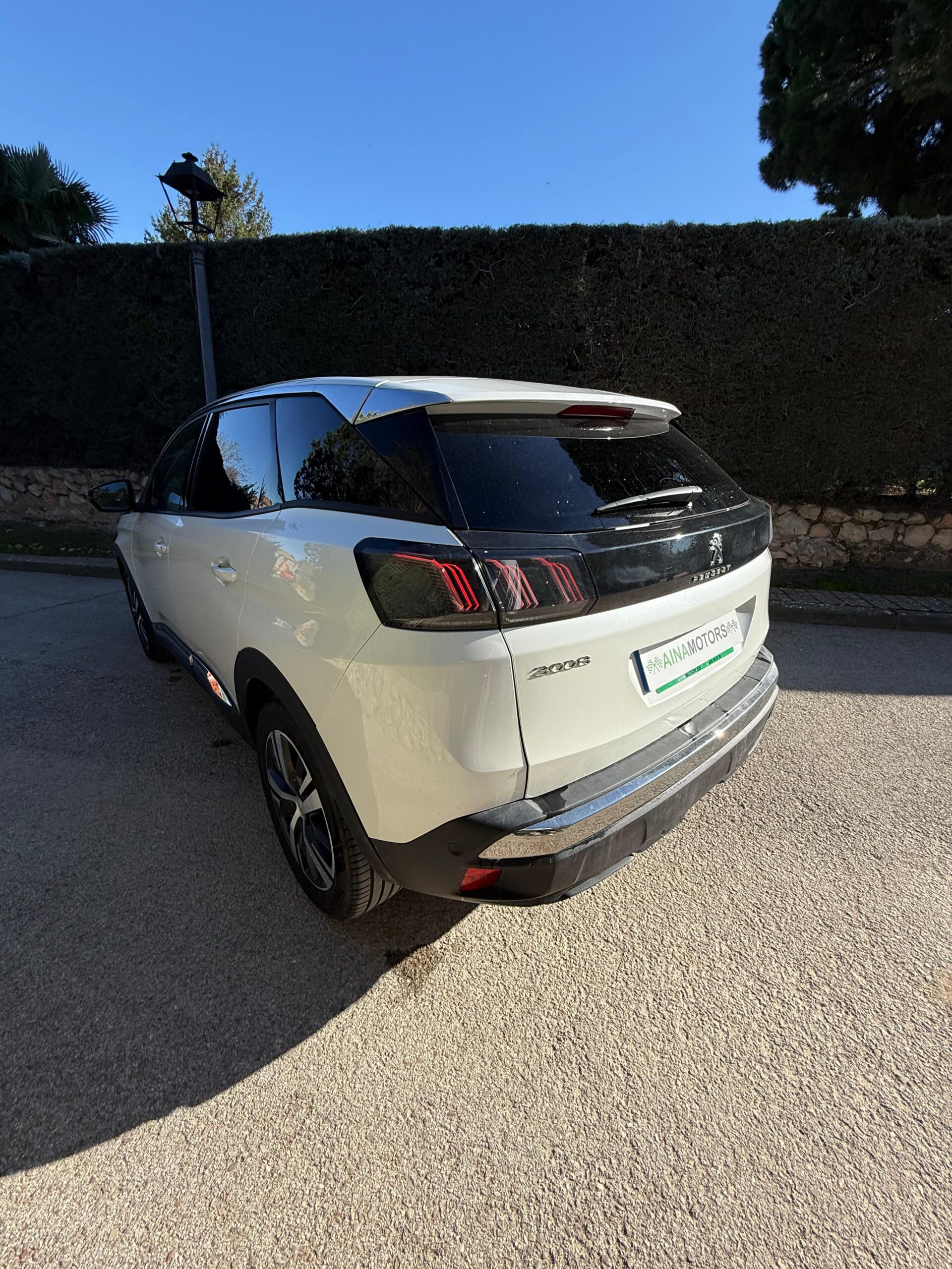 Peugeot 3008 Allure EAT8 1.5BlueHDi 130Cv - Imagen 11