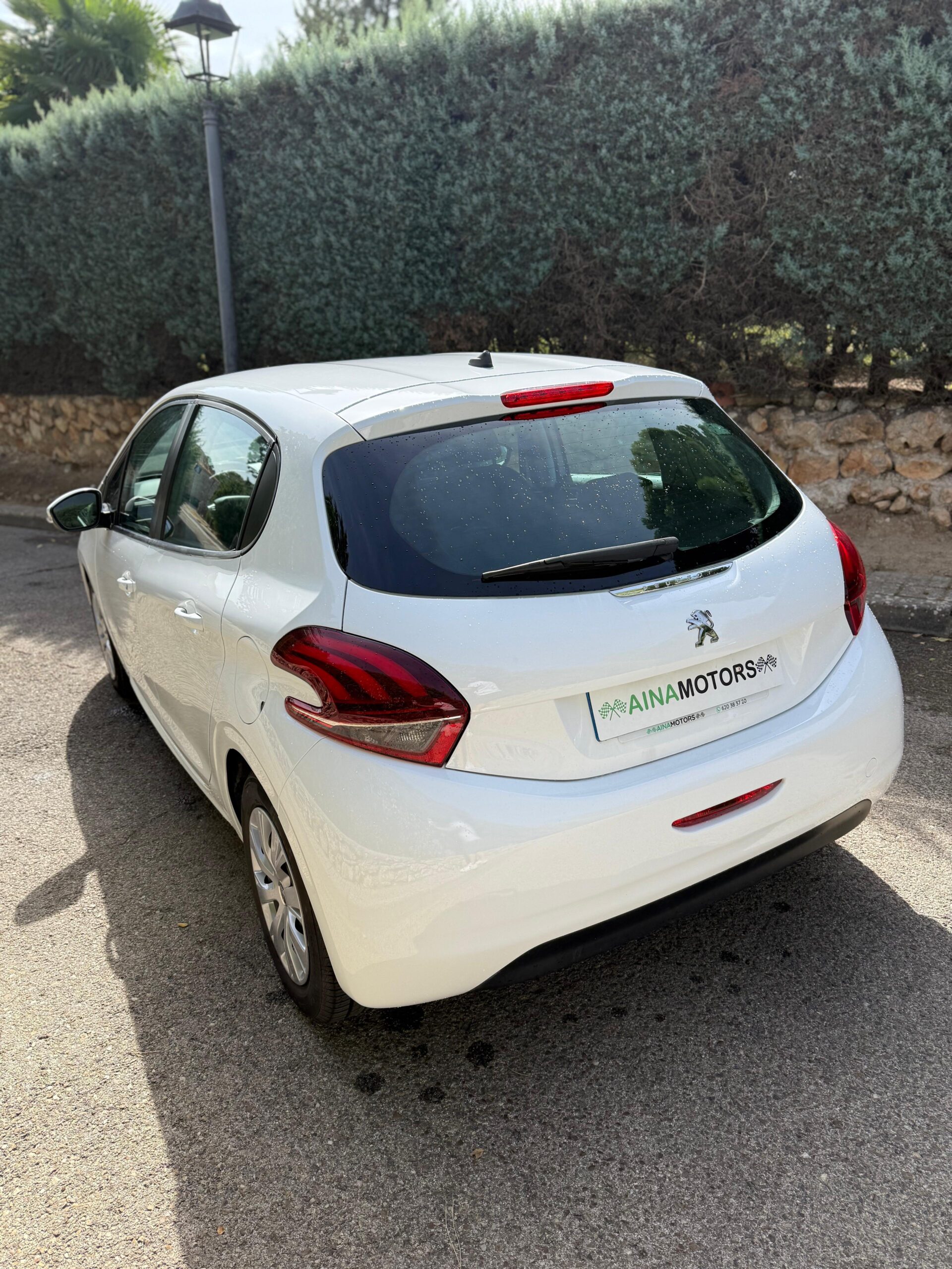 Peugeot 208 Active 1.5BlueHDi 100Cv - Imagen 7