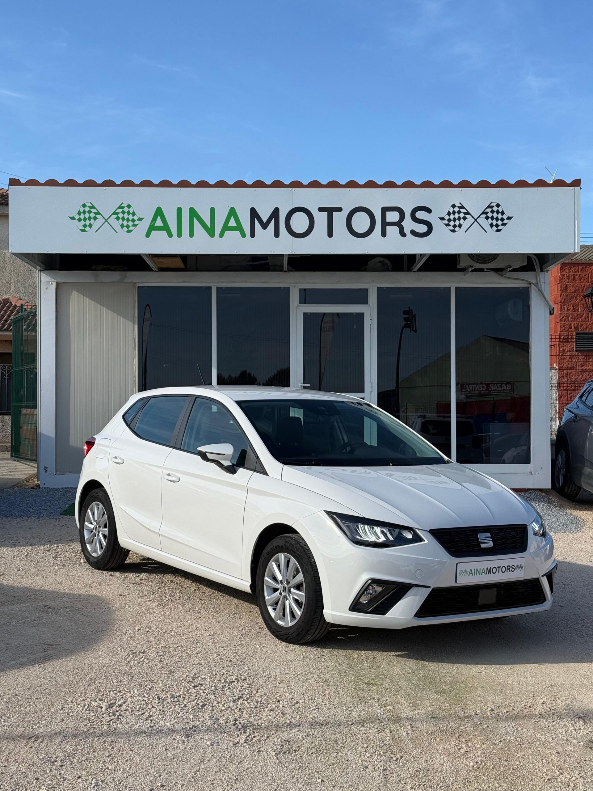 SEAT Ibiza Reference XL 1.0MPi 80Cv - Imagen 6