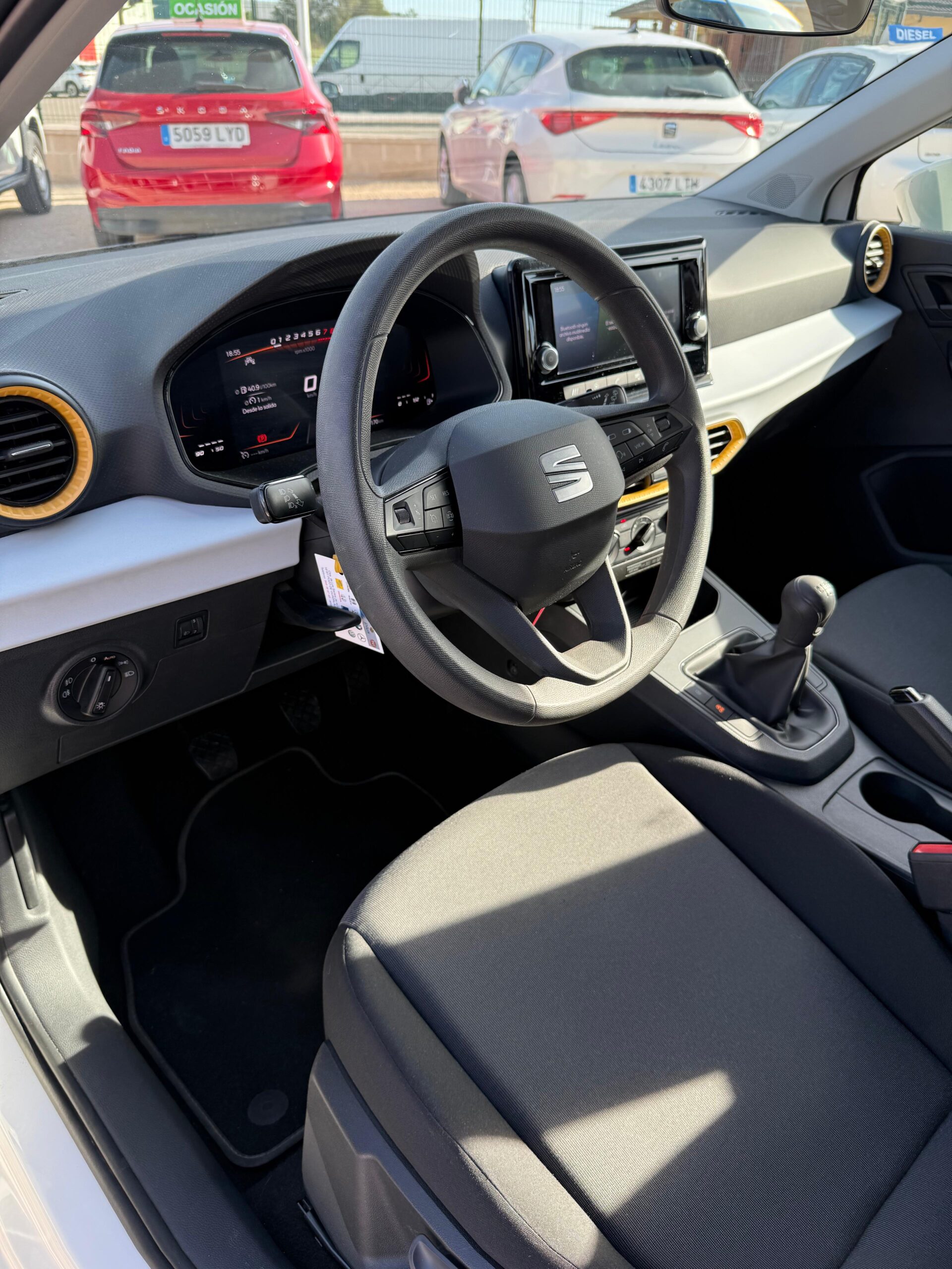 SEAT Ibiza Reference XL 1.0MPi 80Cv - Imagen 15