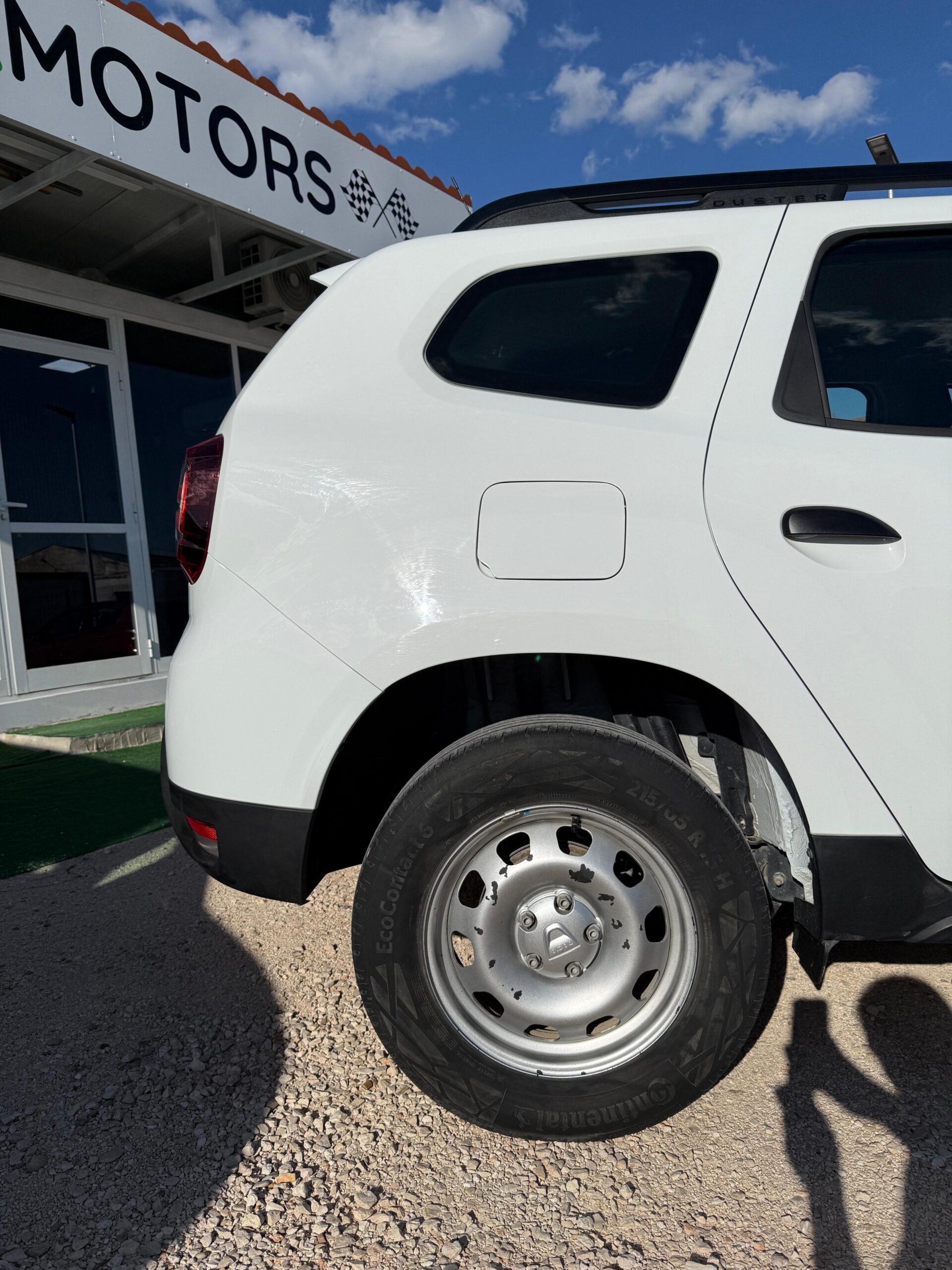 Dacia Duster Essential GLP 1.0TCe 100Cv - Imagen 25