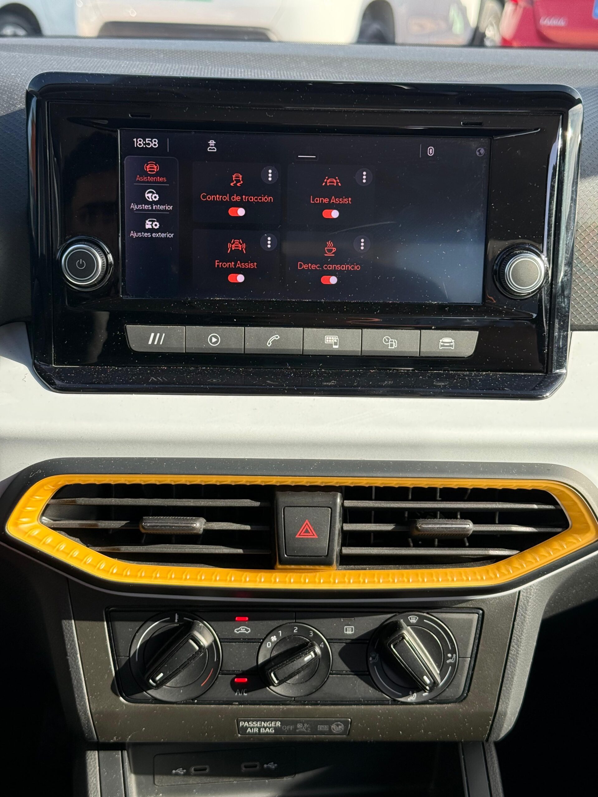 SEAT Ibiza Reference XL 1.0MPi 80Cv - Imagen 24