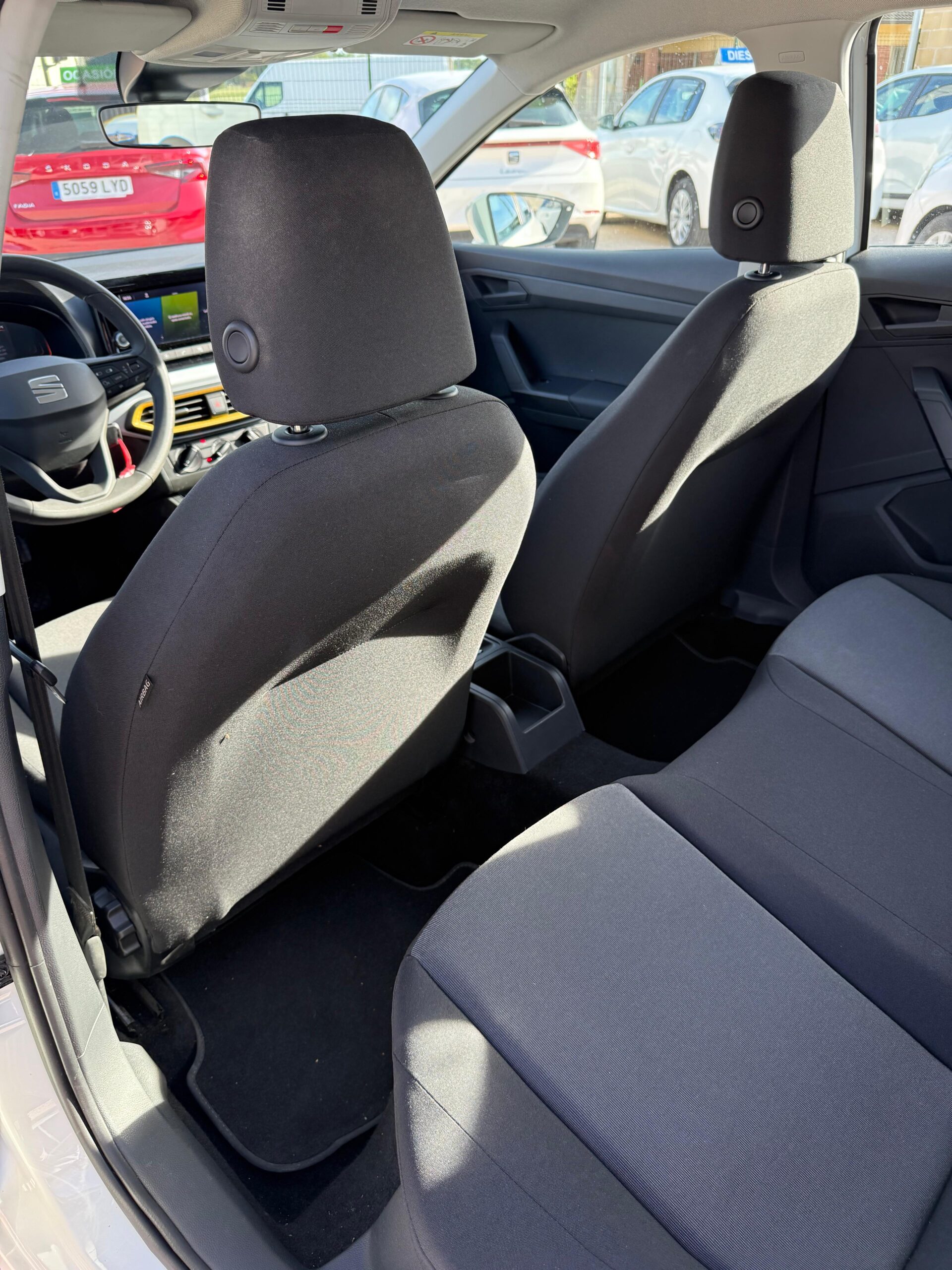 SEAT Ibiza Reference XL 1.0MPi 80Cv - Imagen 26