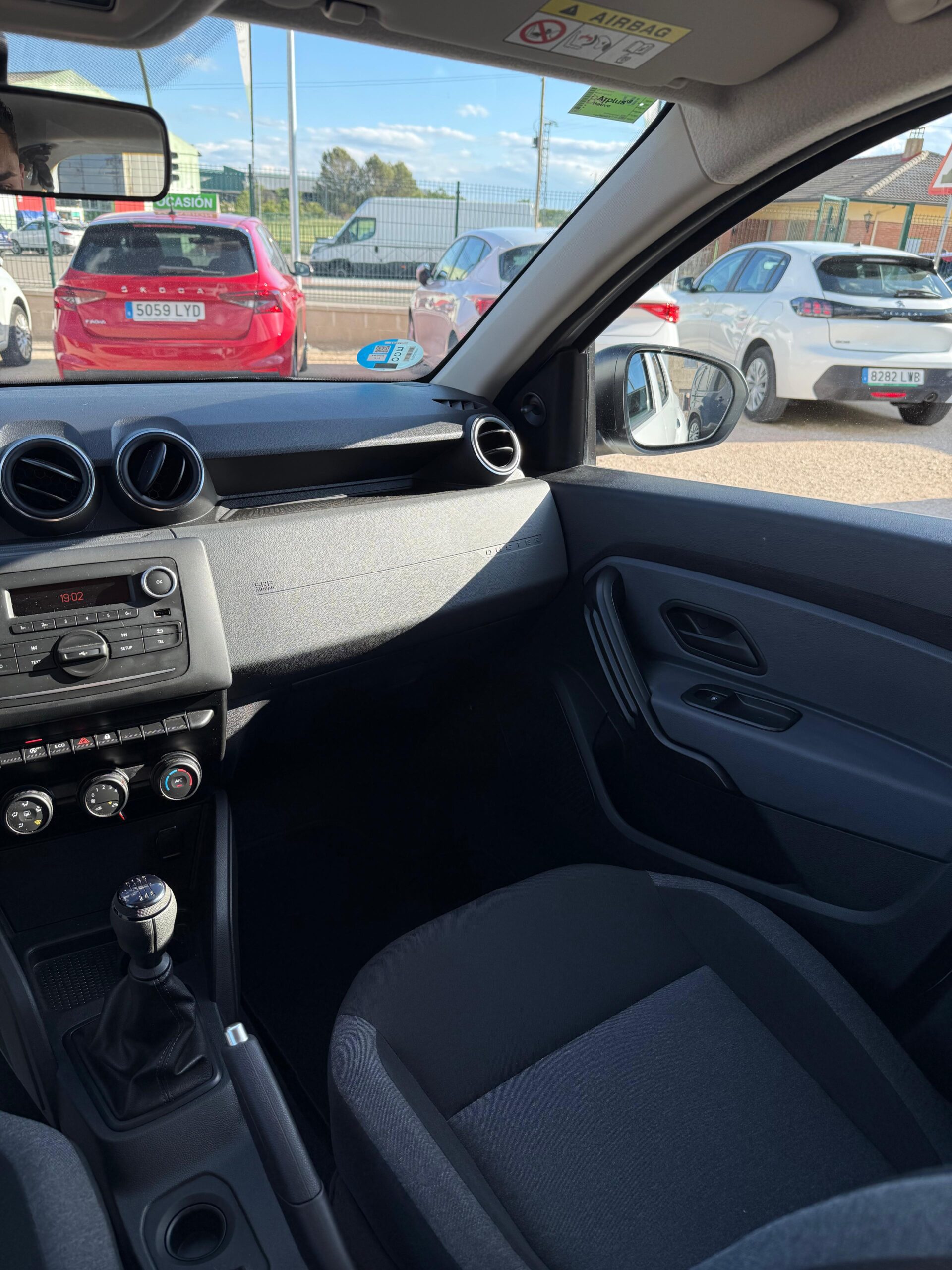 Dacia Duster Essential GLP 1.0TCe 100Cv - Imagen 23