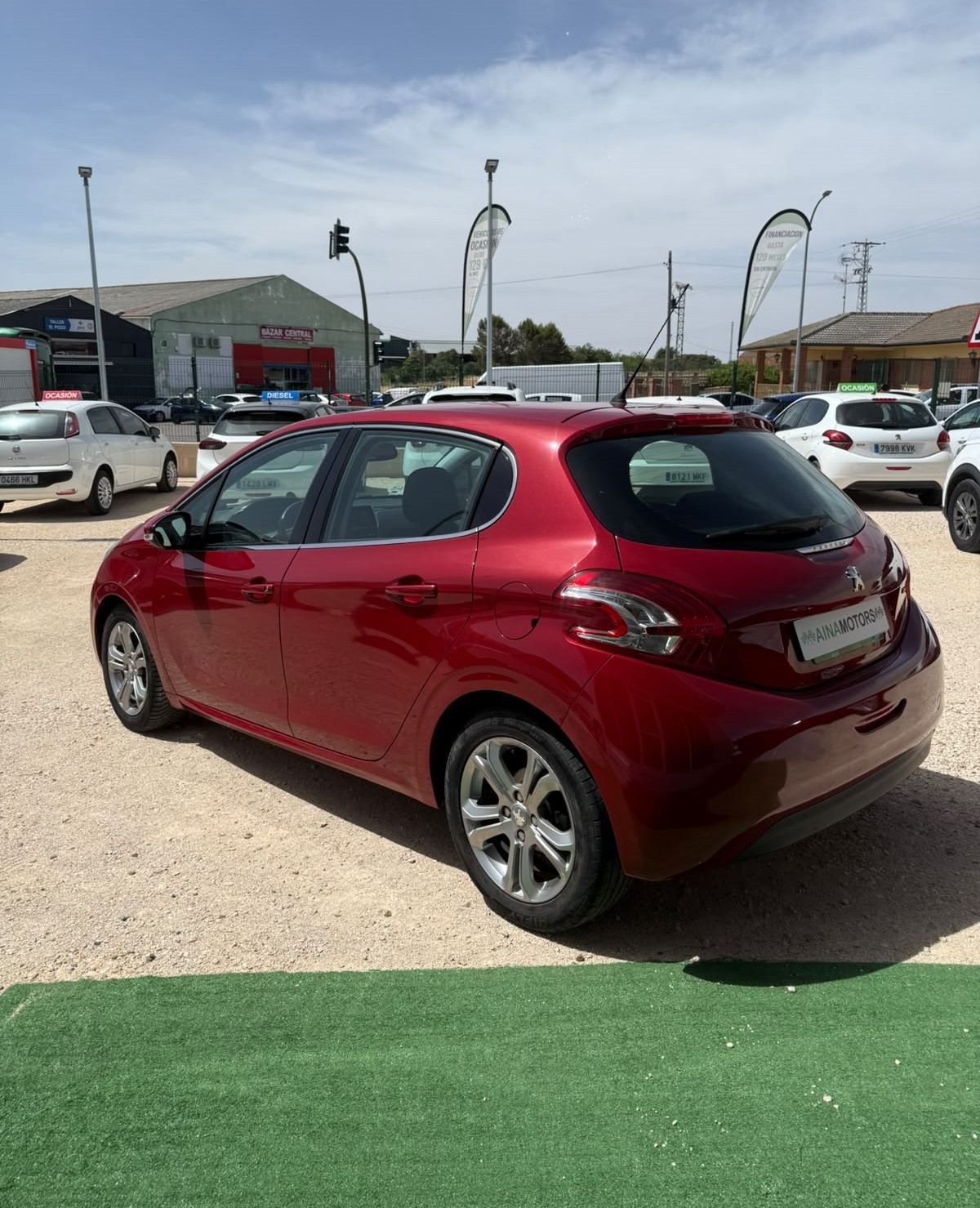 Peugeot 208 Allure 1.6BlueHDi 100Cv S/S - Imagen 11
