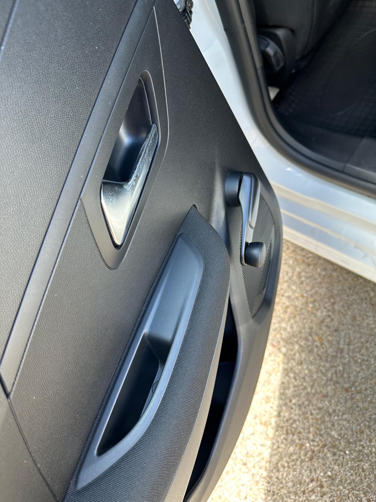 Peugeot 208 Active 1.5BlueHDi 100Cv - Imagen 14