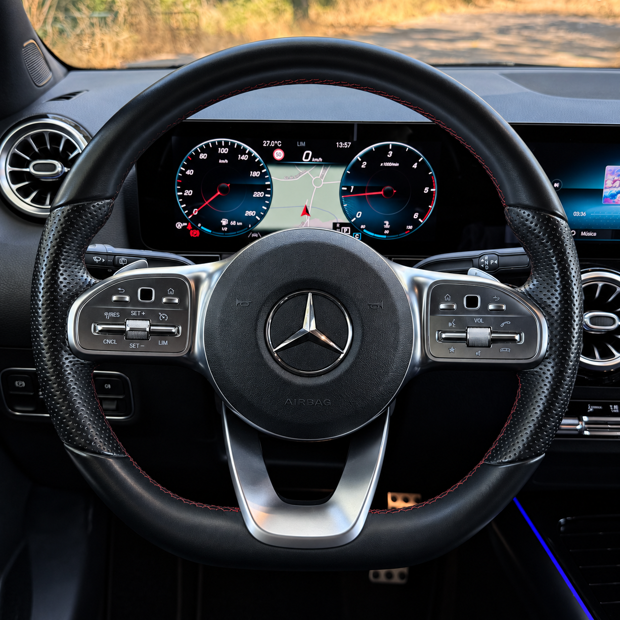 Mercedes-Benz Gla 200D AMG-Line 8G-DTC 150Cv - Imagen 15