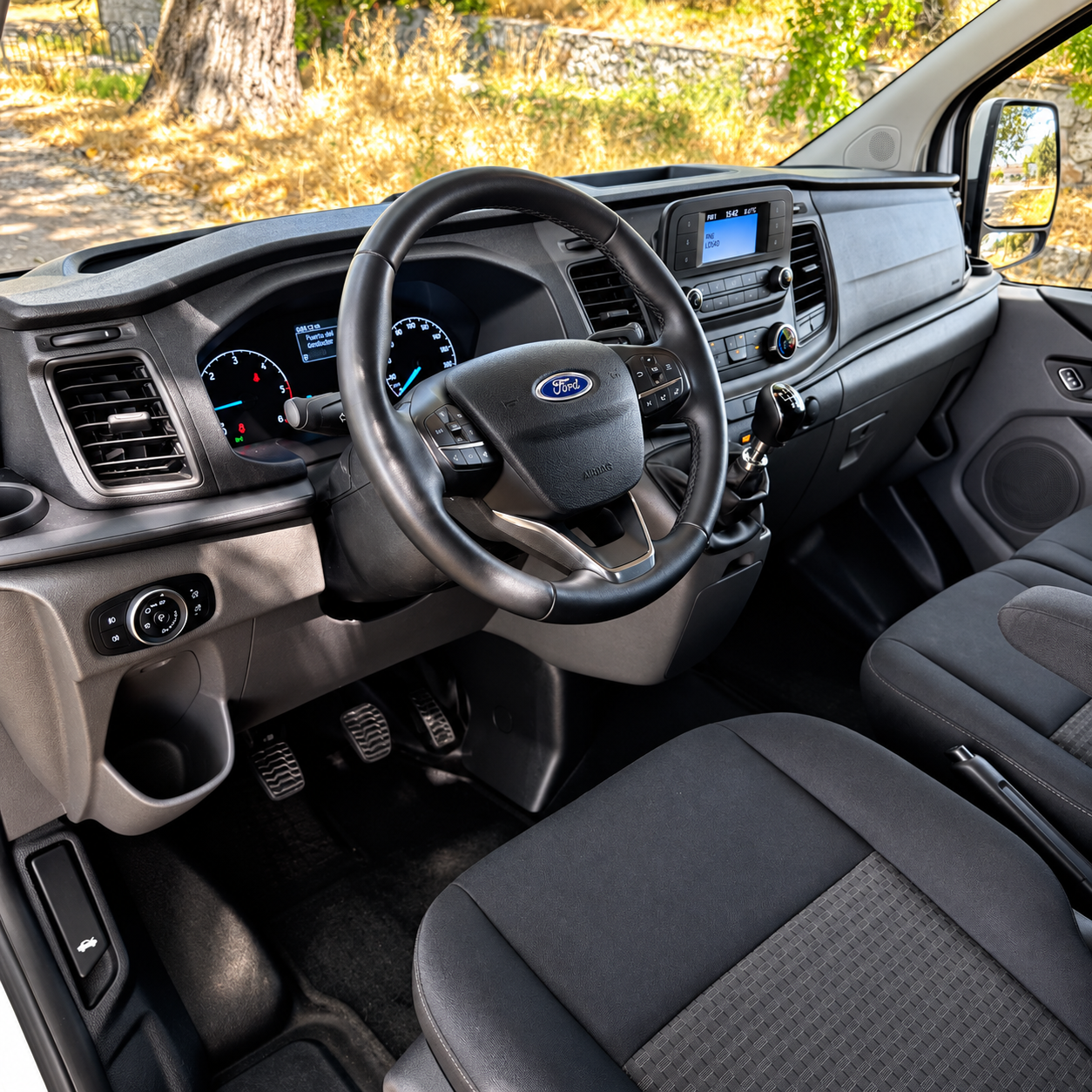 Ford Transit Custom 9 PLAZAS Kombi 320 L1H1 2.0TDCi 105Cv - Imagen 5
