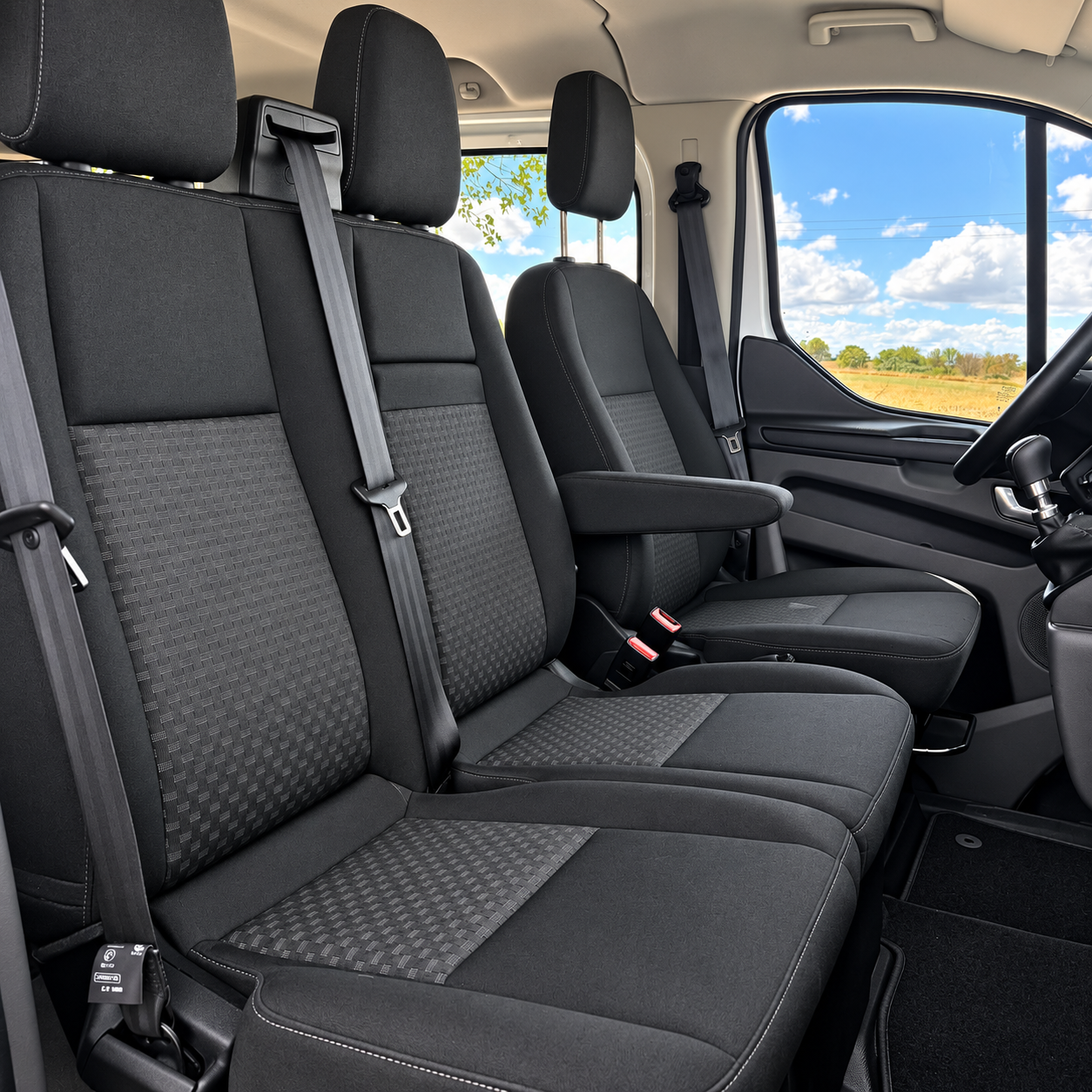 Ford Transit Custom 9 PLAZAS Kombi 320 L1H1 2.0TDCi 105Cv - Imagen 20