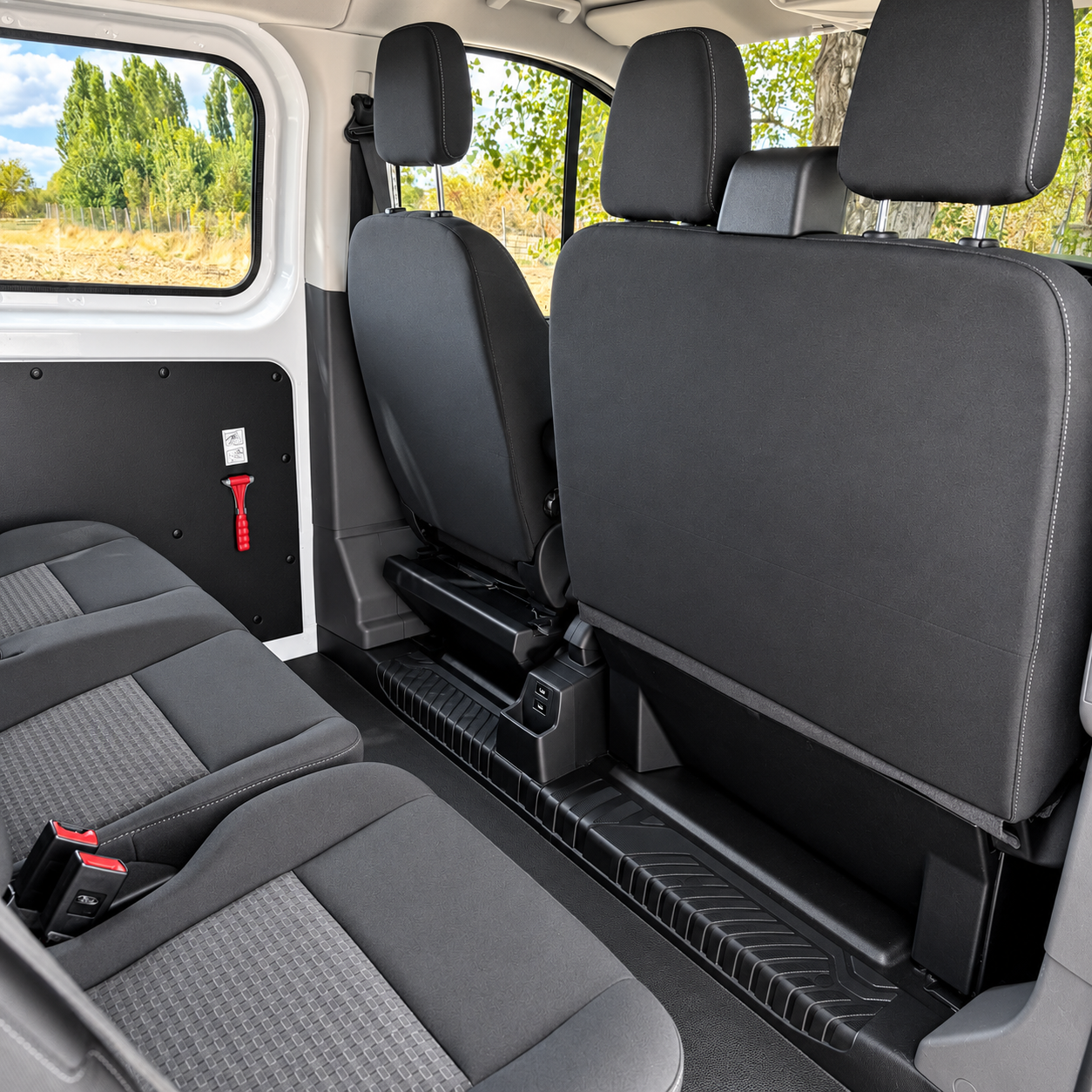 Ford Transit Custom 9 PLAZAS Kombi 320 L1H1 2.0TDCi 105Cv - Imagen 24